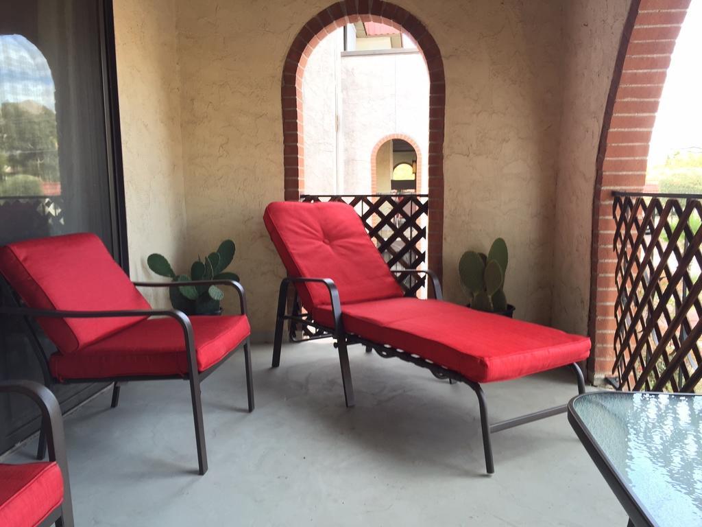 Casas Adobes Condo Tucson Room photo