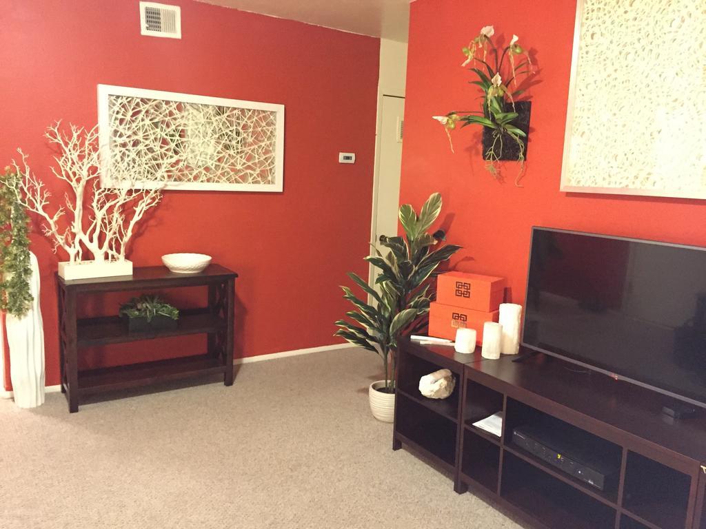 Casas Adobes Condo Tucson Room photo