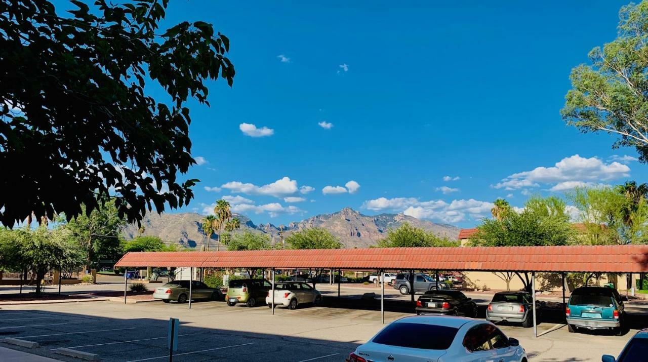 Casas Adobes Condo Tucson Exterior photo